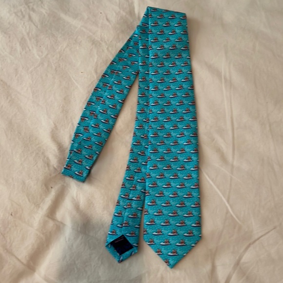 Vineyard Vines Jetskiing Tie - Picture 1 of 5
